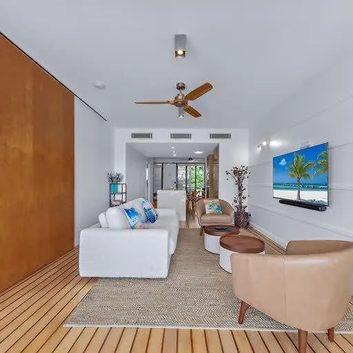 Marina Living With Views And More Airlie Beach Appartement